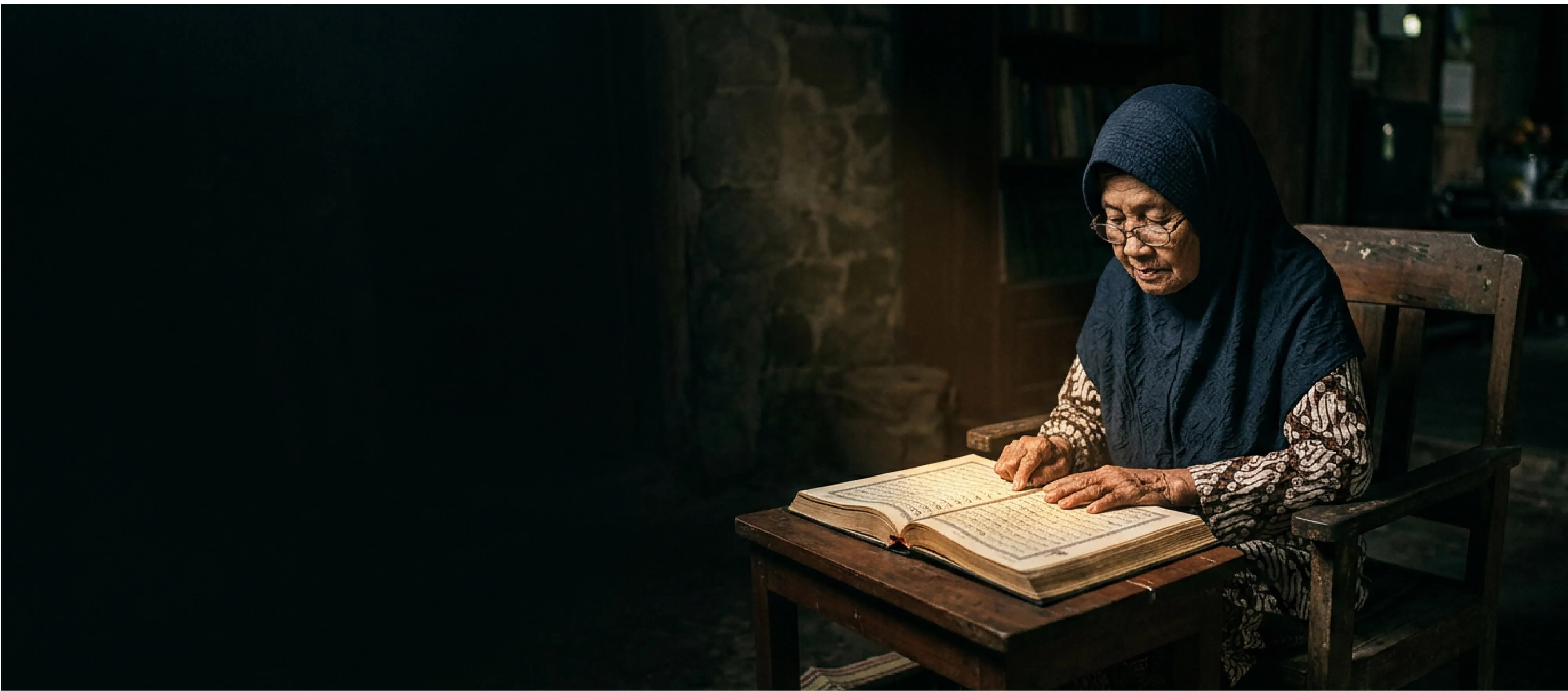 Anak-anak belajar membaca Al-Qur'an bersama Relawan Qur'an